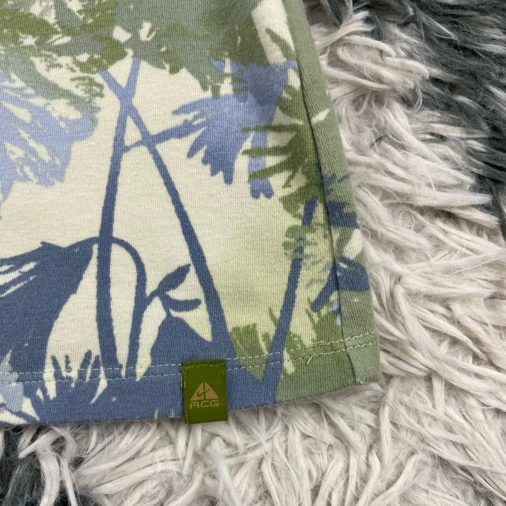 Nike Dri-Fit Women's Green Blue ACG Floral Tank Top Size Medium